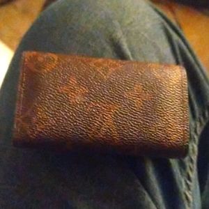Louis Vuitton key holder/wallet